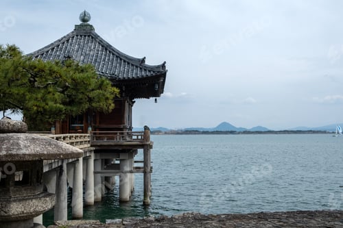 Preview: Ukimido temple hall floating on Lake Biwa, Mangetsu-ji Buddhist temple in Otsu city, Japan