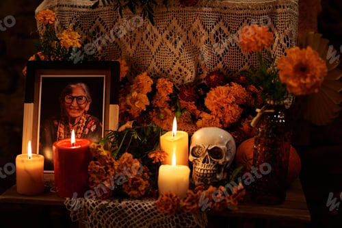 Preview: Altar in honour of dead