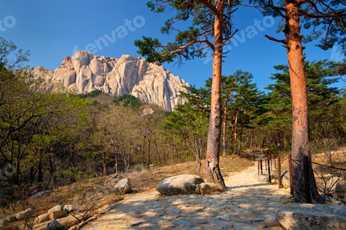 Preview: Ulsanbawi rock in Seoraksan National Park, South Korea