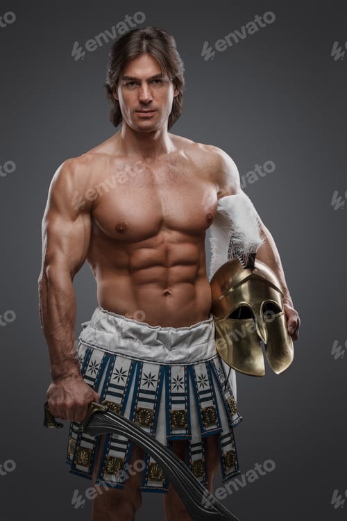 Preview: Strong swordsman from antique greece against grey background