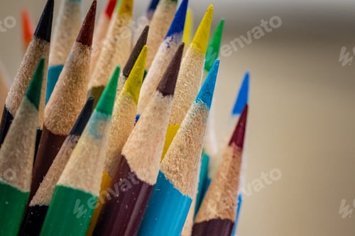 Preview: Selective focus shot of sharp colored pencils