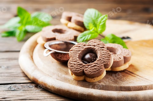 Preview: Homemade sweet cookie with chocolate