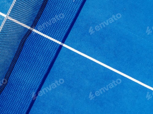 Preview: zenithal aerial view of a paddle tennis court