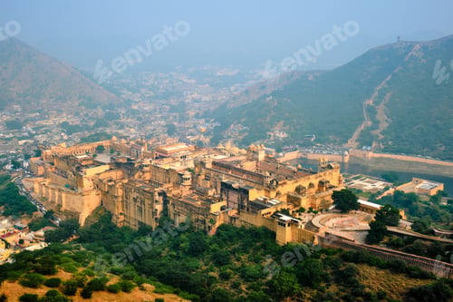 Preview: View of Amer Amber fort and Maota lake, Rajasthan, India
