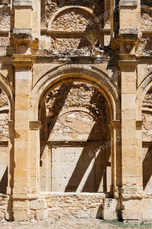 Preview: View of the abandoned abbey of Santa Maria de Rioseco