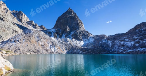 Preview: Mountains lake