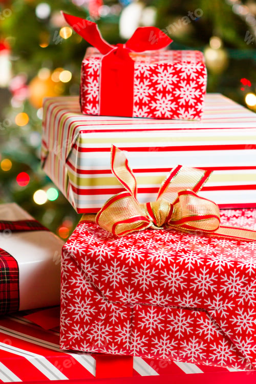 Preview: Presents