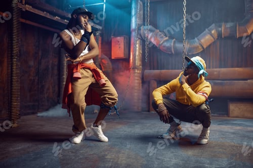 Preview: Rappers dancing, break-dance performing in studio
