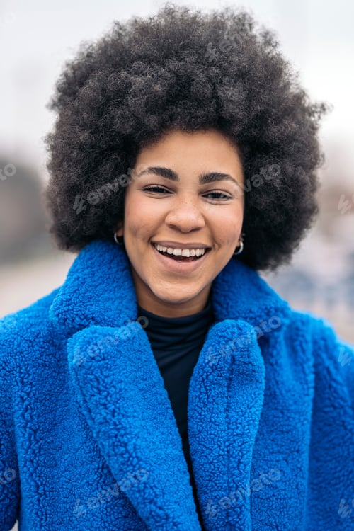 Preview: Young Afro Woman Portrait