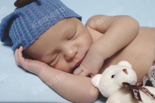 Preview: Portrait of newborn baby asleep