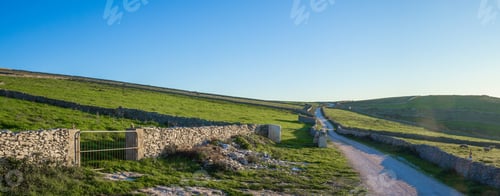 Preview: Panoramic shot of Serras de Aire e Candeeiros Natural Park in Portugal