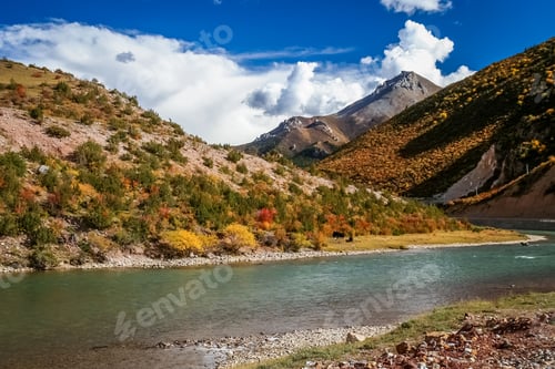 Preview: Tibetan river landscape