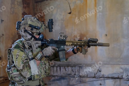 Preview: Soldier in civil war, ruined building.