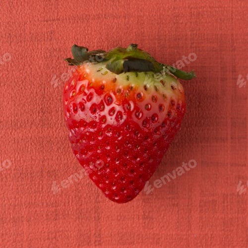 Preview: Fresh strawberry