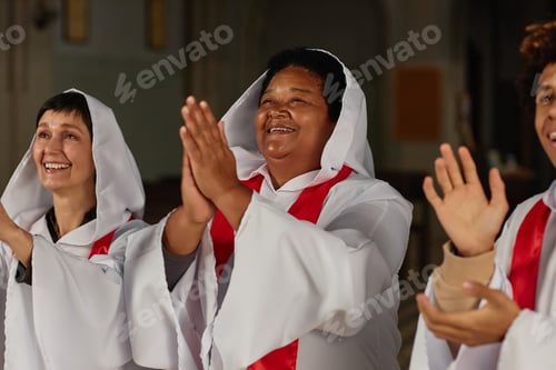 Preview: Happy people singing in choir