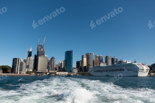 Preview: view of Sydney CBD from ferry boat