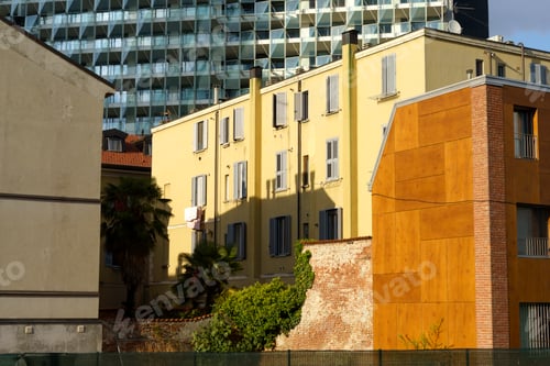 Preview: Modern buildings at Porta Nuova in Milan