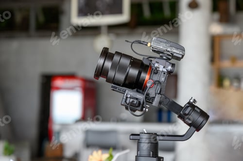 Preview: Mirrorless camera with mic wireless on gimbal stabilizer