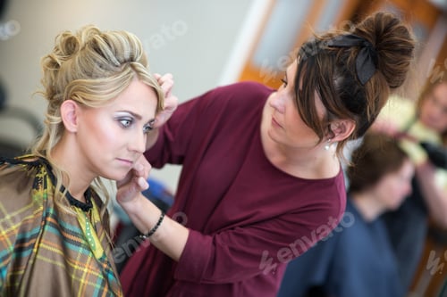 Preview: Hairdresser.