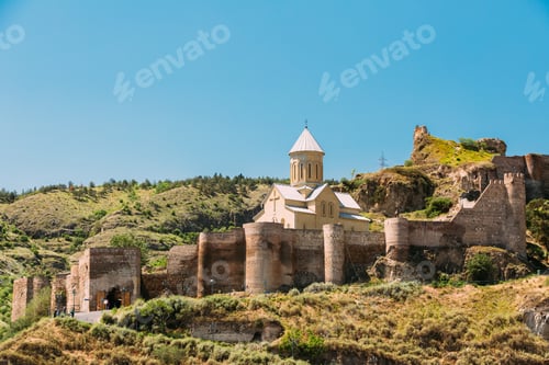 Preview: Scenic View Of Narikala Fortress And Bethlehem Church In Tbilisi
