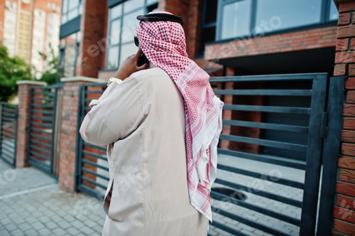 Preview: Middle Eastern arab man