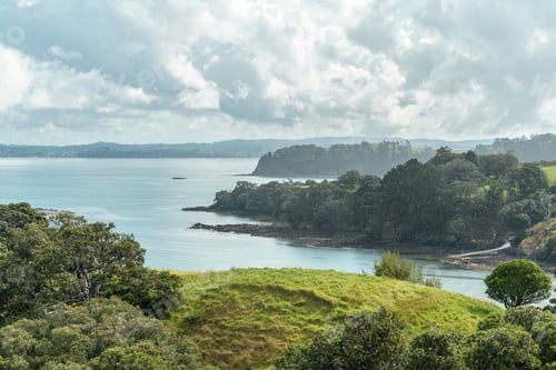 Preview: Scenic shot of beautiful shore at Tawharanui Regional Park, New Zealand