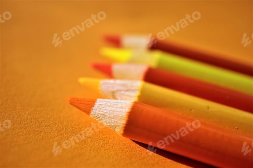 Preview: Colors in orange