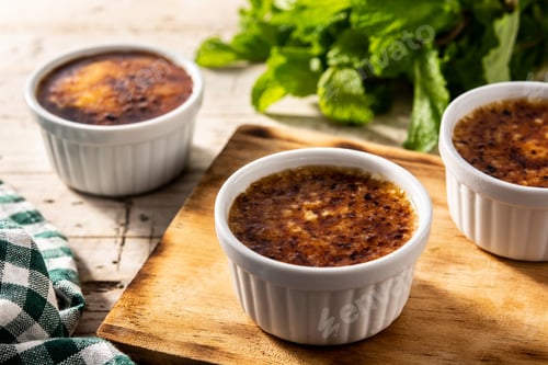 Preview: Homemade creme brulee