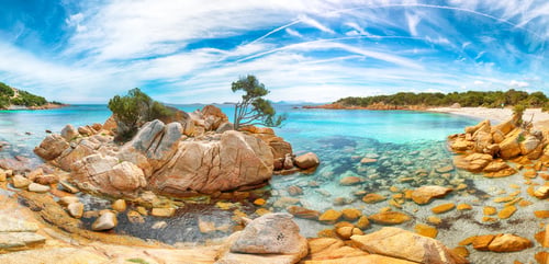 Preview: Panoramic view of Capriccioli beach in Costa Smeralda.