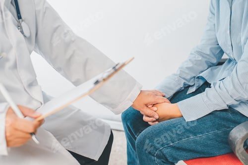Preview: Patients suffering from depression come to consult a psychiatrist for advice