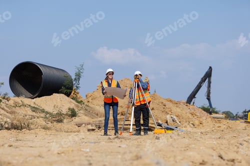 Preview: Civil engineering survey team working