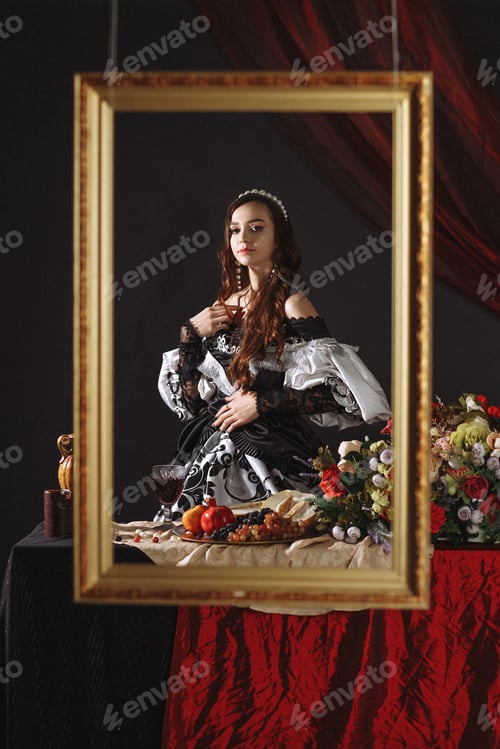 Preview: A woman in a Renaissance dress in a gold picture frame on a red background.
