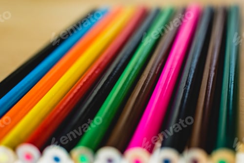 Preview: Colored pencils ordered to paint at school.