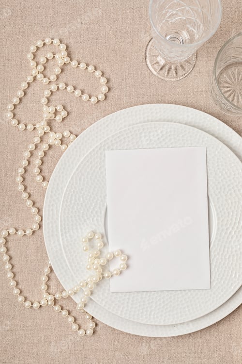 Preview: Festive wedding, birthday table setting