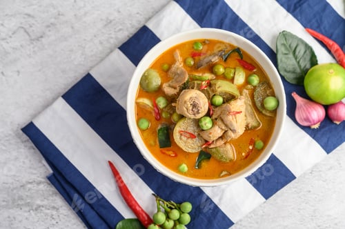 Preview: Spicy chicken stir-fried with thai eggplant.