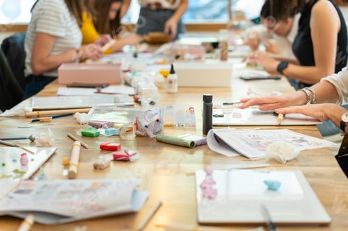 Preview: Crafting unique earrings at polymer clay workshop for women