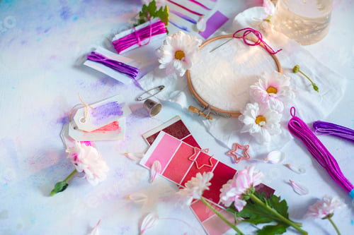 Preview: Embroidery frame header with flowers. Pink, white and purple pastel tones, copy space