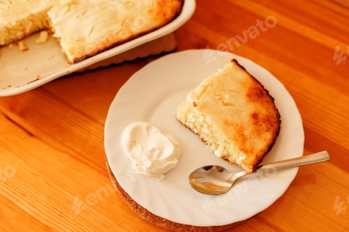 Preview: Cooking homemade cottage cheese casserole.