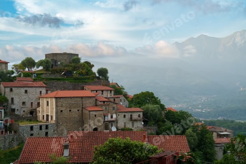 Preview: Mulazzo, historic town in Lunigiana, Tuscany