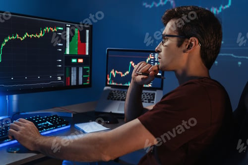 Preview: Smart crypto expert analyzing trading market chart, adjusting strategy of investments