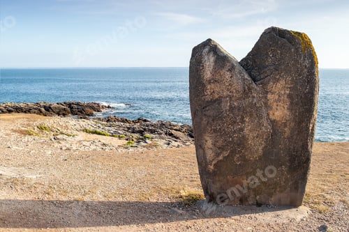 Preview: Menhir Beg Er Goalennec on Peninsula Quiberon in Brittany