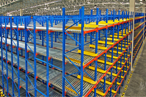 Preview: Storage shelf in warehouse distribution center