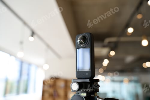 Preview: A camera that takes 360 digrees shots of the inside of the store