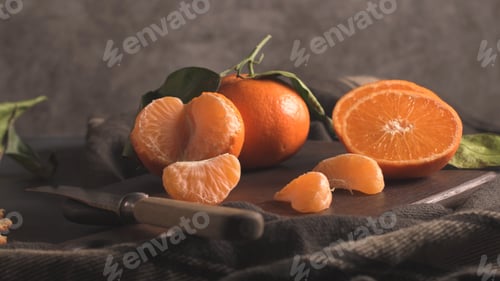 Preview: Fresh mandarin oranges or tangerines