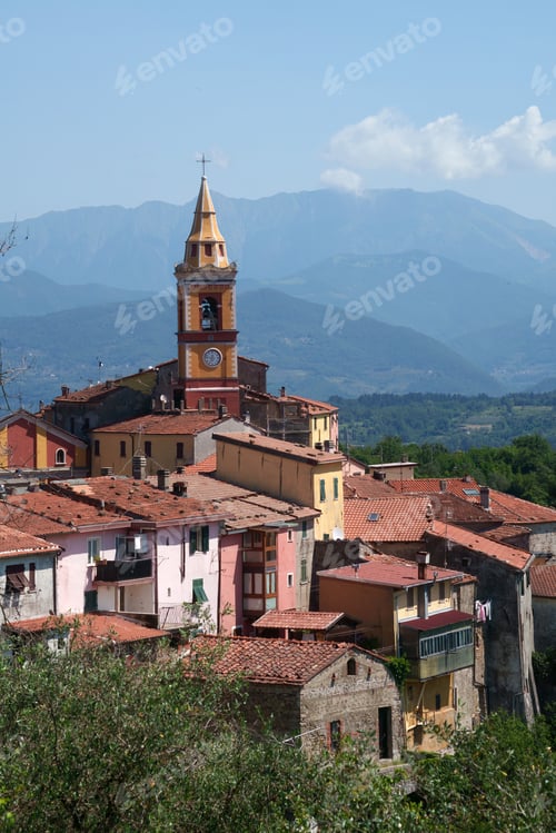 Preview: Tendola, historic village in Tuscany