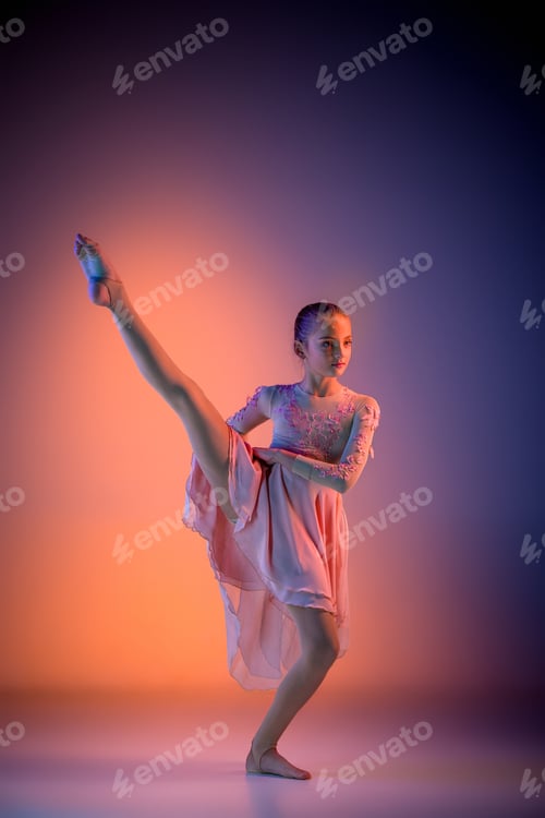 Preview: The teen modern ballet dancer