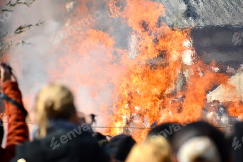 Preview: Fire festival