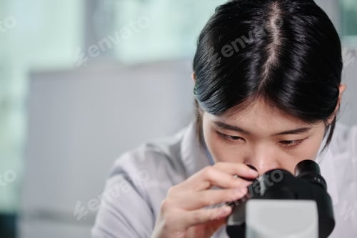 Preview: Woman looking at new strain of virus