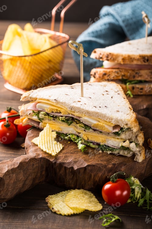 Preview: Fresh club sandwich