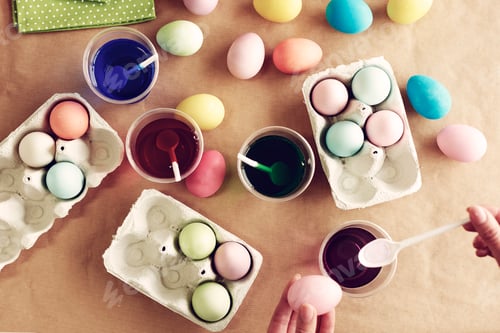 Preview: Dyeing eggs is one of the Easter traditions